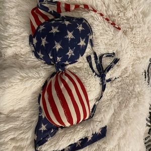 D/DD bikini halter top